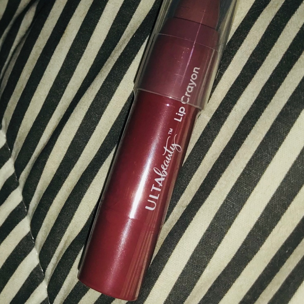Lip crayon - Festival (light nude bluish pink)
